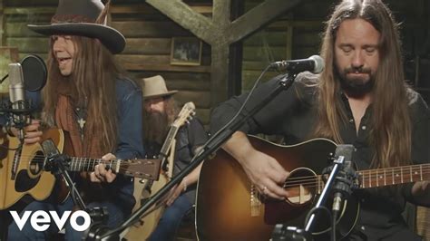 blackberry smoke one horse town